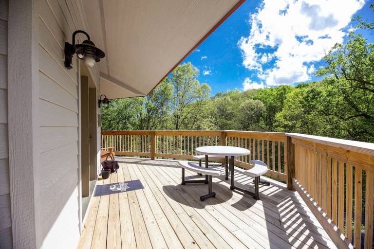 Cabin Logan