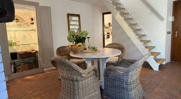 Pleasant house with barbeque & patio | Pets allowed — photo 4