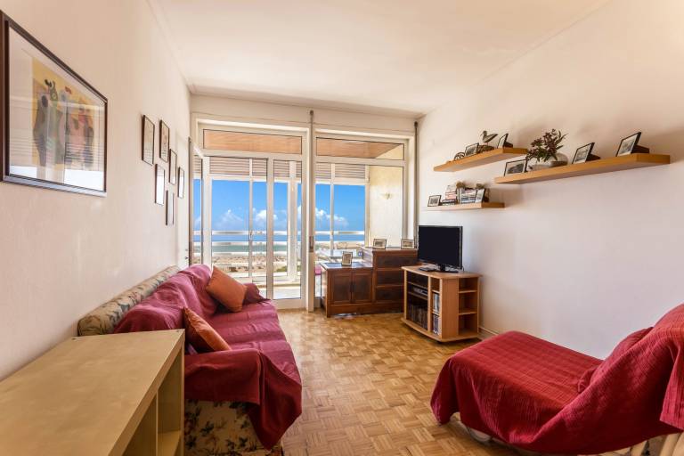 Charming Apartment "Girafa" with Wi-Fi, Balcony and Sea View — photo 3