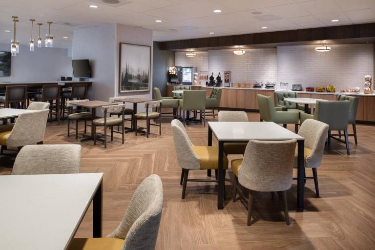 Fairfield Inn Issaquah — photo 3