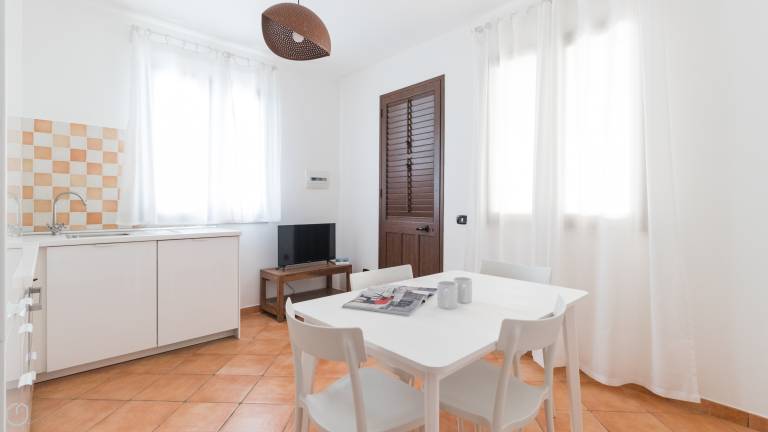 Family-oriented pleasant rental apartment with terrace | Dogs allowed — photo 4