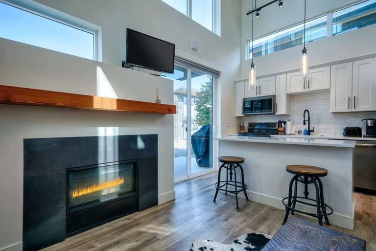 Children-friendly house with grill, pool & jacuzzi | Mountain view | Dogs allowed — photo 3