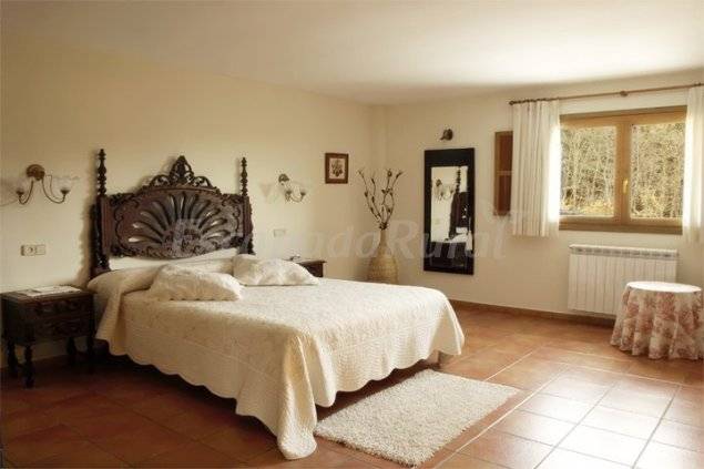 Casa Rural ∙ 8 Habitaciones ∙ 3 Huéspedes - La Rioja, España