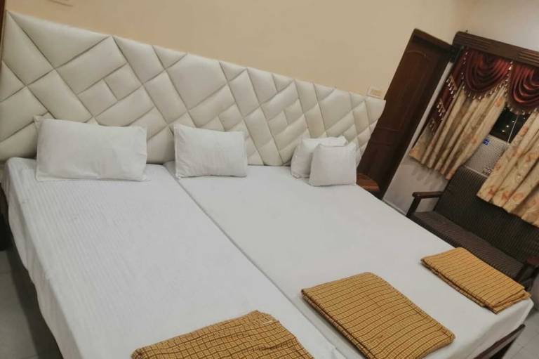 Hotel Pleasure
