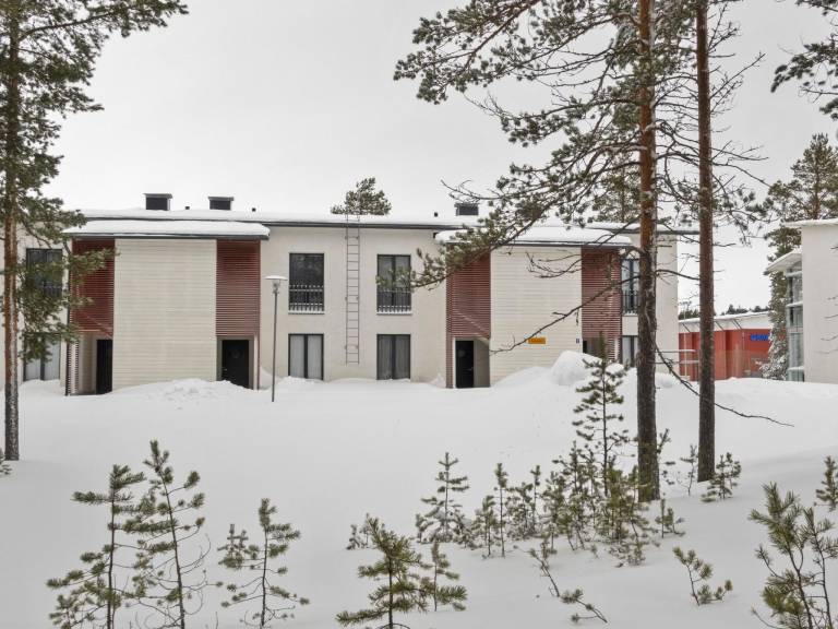 Vacation home with sauna & terrace | Nature view — photo 5