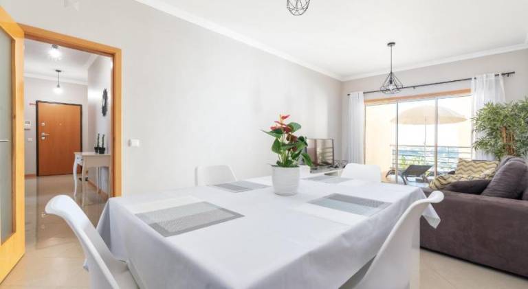 Holiday apartment with pool, terrace & yard — photo 4