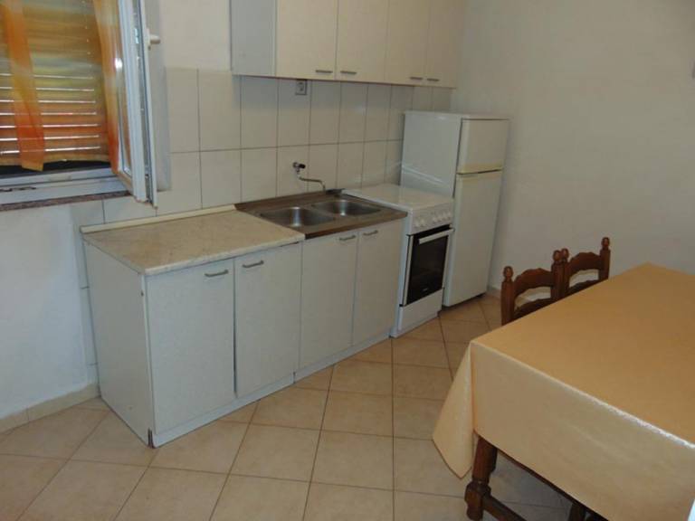 Three bedroom apartment with balcony and sea view Sućuraj, Hvar (A-12887-a) — photo 3