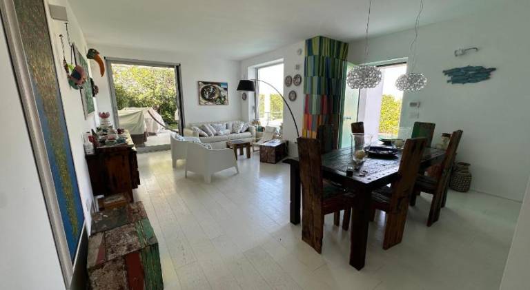 Villa with pool — photo 2
