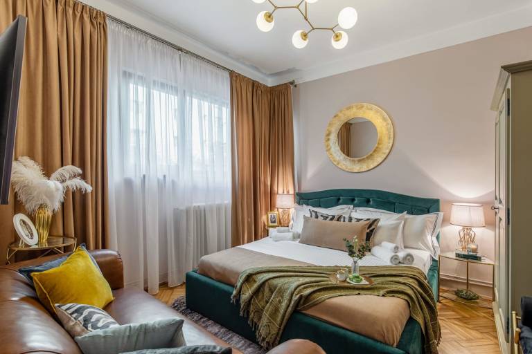 Family-friendly charming rental apartment with fast internet | Next to Stavropoleos Monastery | Pet-friendly — photo 4