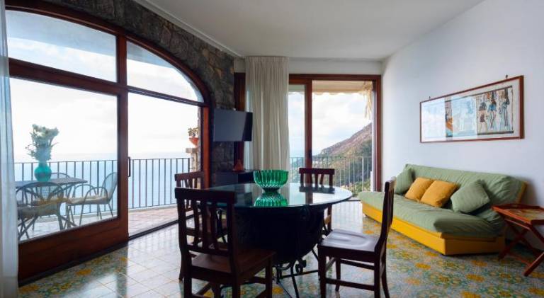 Pleasant villa with patio, private pool & garden | Pets are welcome — photo 2