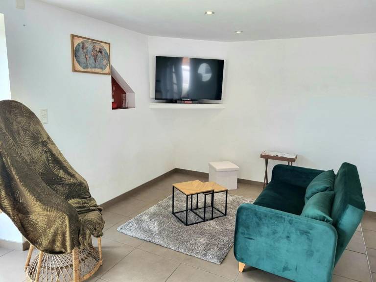 Holiday Home 'Petit Loft, Maison Bord De Mer' with Private Garden and Wi-Fi — photo 5