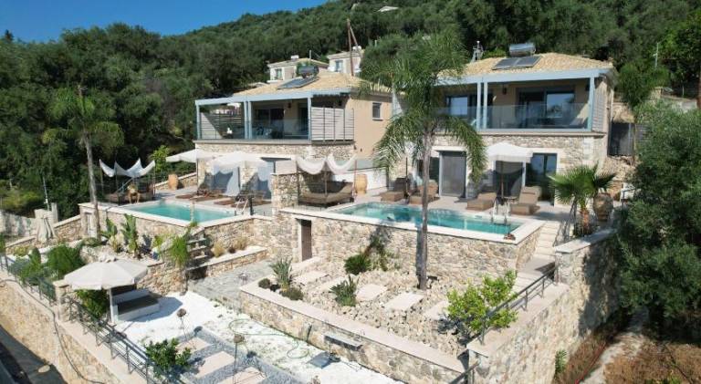 Βίλα Παραλία Βάλτος