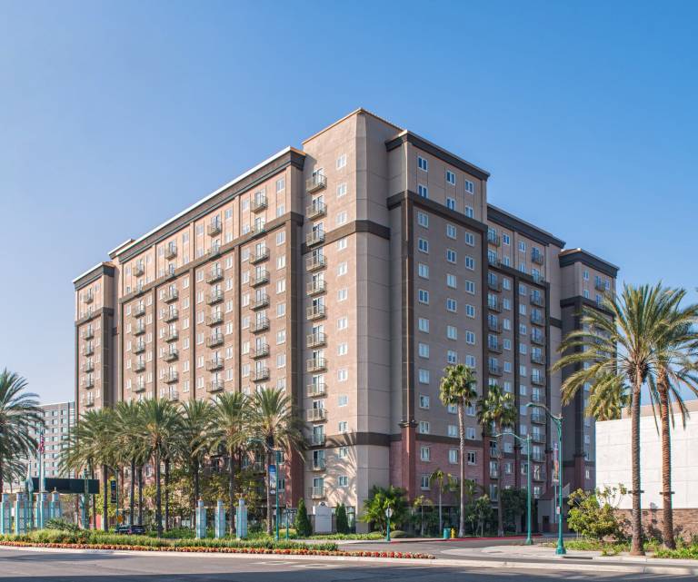 Resort Huntington Beach