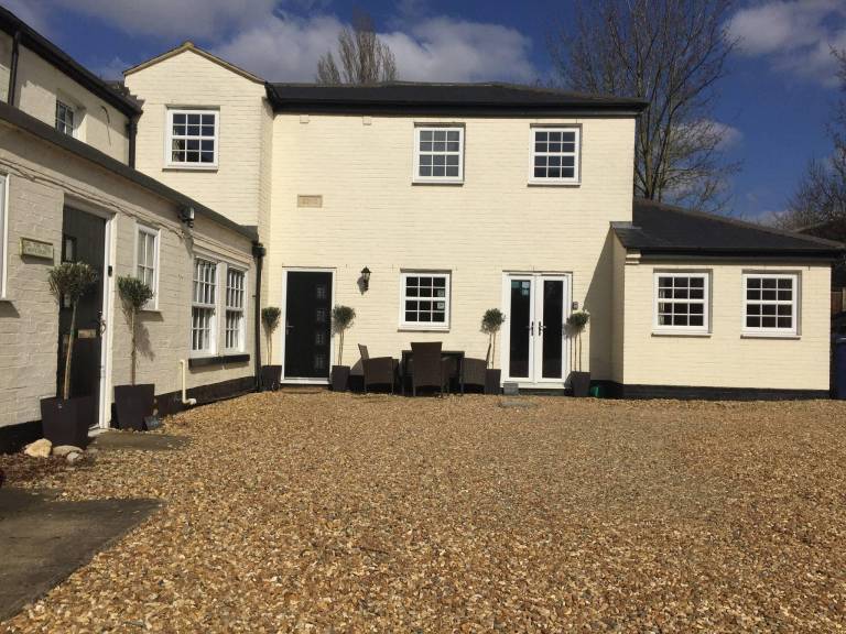 House Saint Neots
