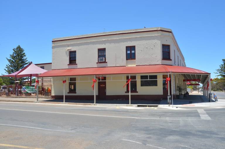 Copper Coast Hotel
