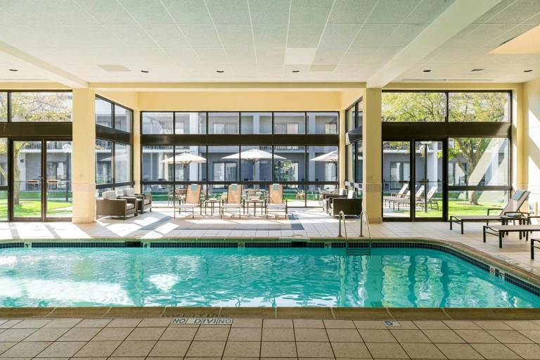 Courtyard by Marriott Chicago Naperville — photo 2