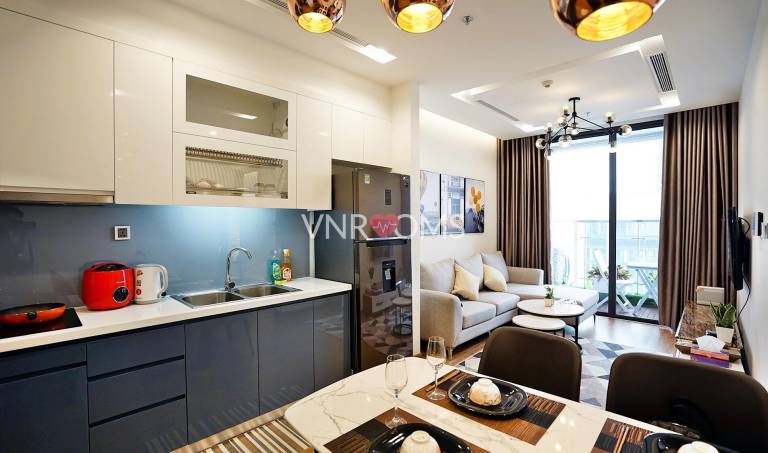 Charming apartment with yard, BBQ & pool | Suitable for remote work | Pets allowed — photo 3