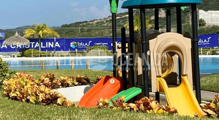 Beautiful vacation home with pool | Pet-friendly — photo 3