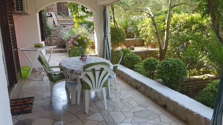 Apartment Jelsa