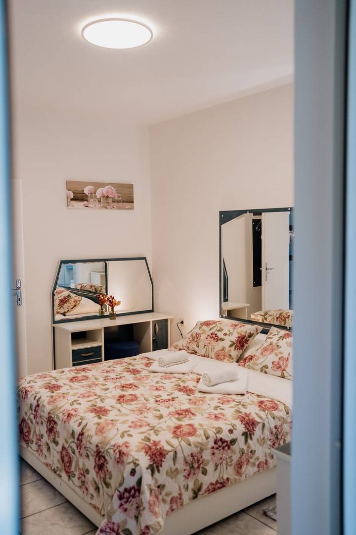 Rental apartment with terrace — photo 5