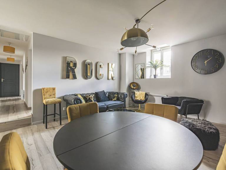 Holiday apartment with 4 rooms for 8 persons — photo 5