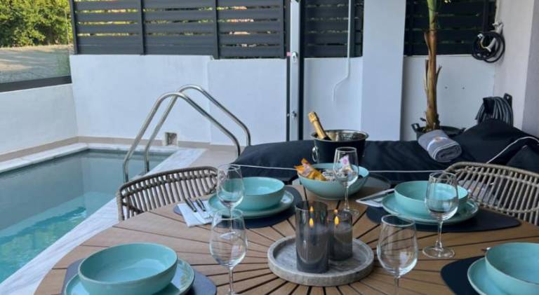 Apartment with pool, terrace & garden | Pets are welcome — photo 5
