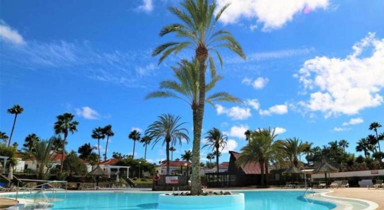 House with garden, terrace & heated pool in San Bartolomé de Tirajana