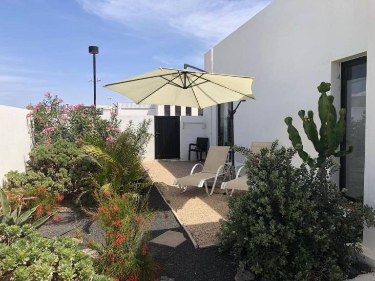Holiday apartment with garden & pool | Pets allowed — photo 3