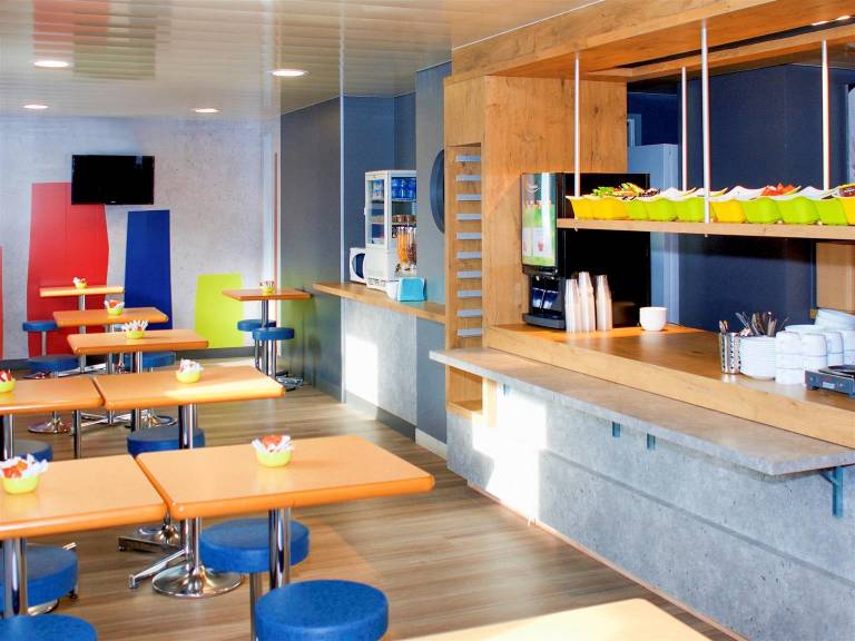 Ibis budget Flers Les Grands Champs — photo 2