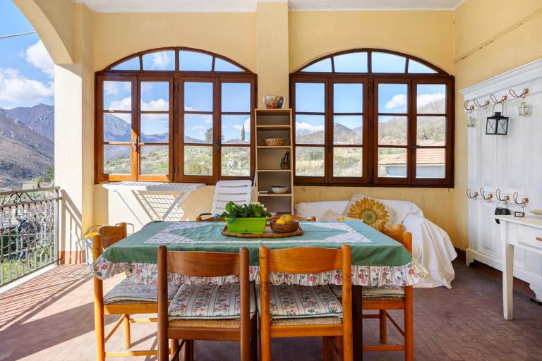 Apartment 'Panorama Medievale' with Mountain View, Private Terrace and Wi-Fi — photo 2