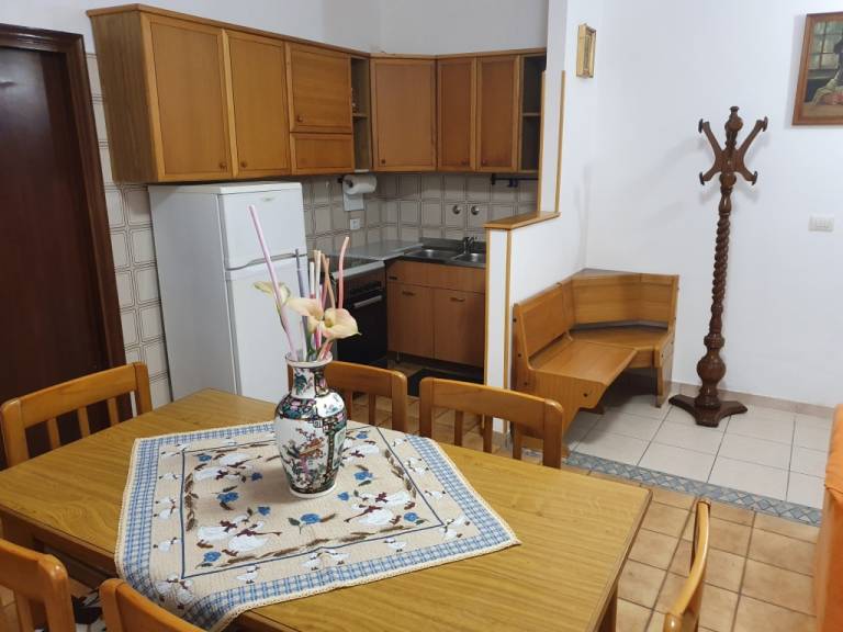 Rental apartment with 2 rooms for 4 persons — photo 3