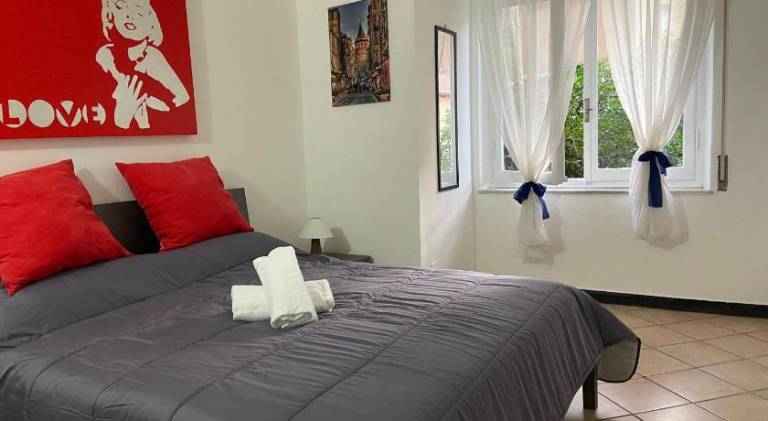 Vacation home with 1 room for 2 persons in Imperia