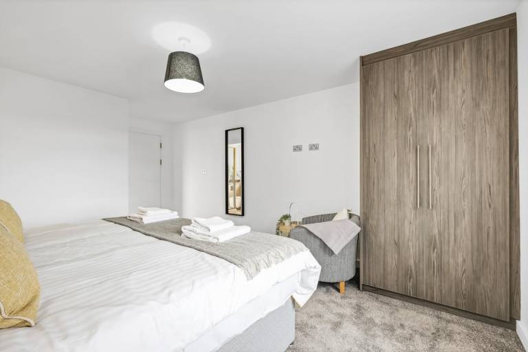 Apartment  Uxbridge
