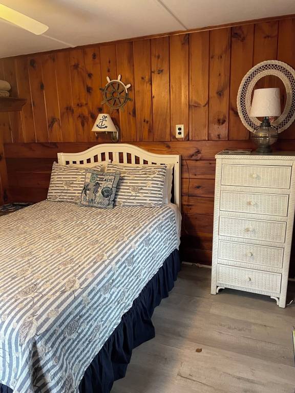 Cabin  Wells