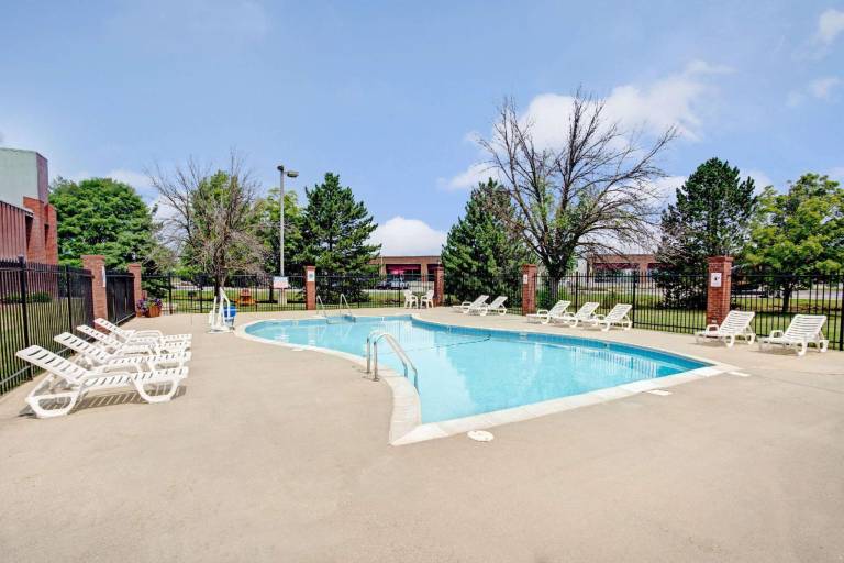 Baymont by Wyndham Indianapolis West — photo 2