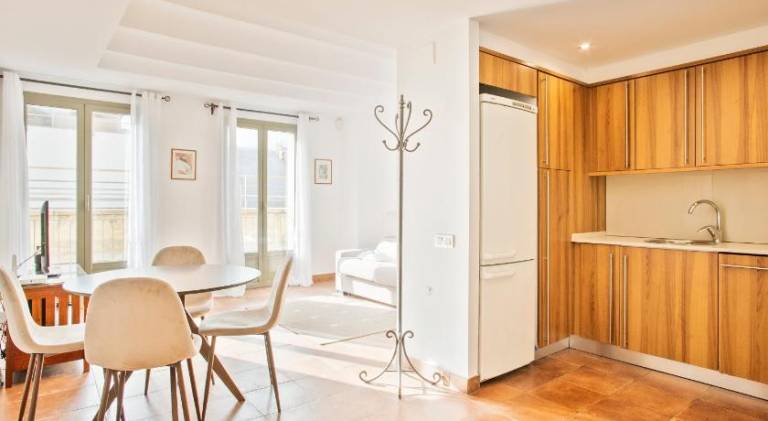 Rental apartment | Next to Parc de la Ciutadella | Good for workation | Pet-friendly in Barcelona