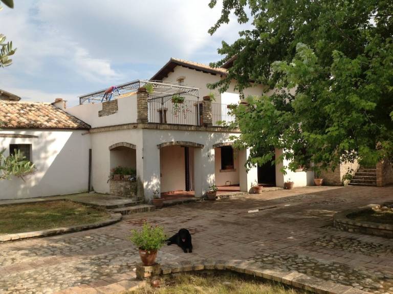 Casale Ortona