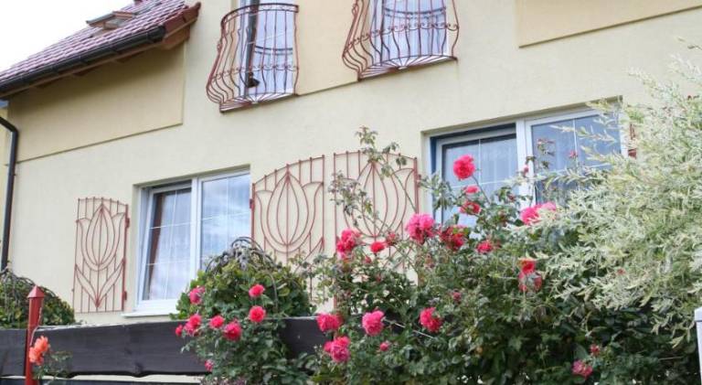 Apartment with yard, patio & grill | Close to the beach | Dogs allowed in Ustron