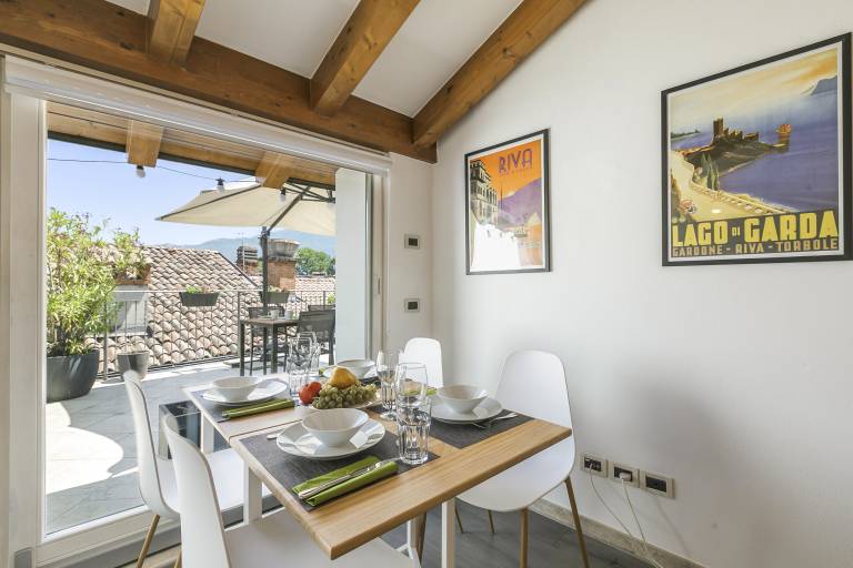 Rental apartment with terrace — photo 4
