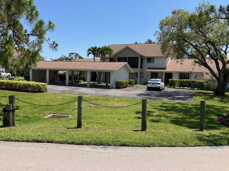 House  Palmona Park