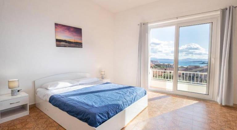 Apartment | Close to the beach | Pets are welcome in Golfo Aranci