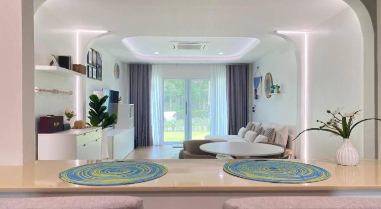 Villa with jacuzzi, patio & barbecue — photo 2