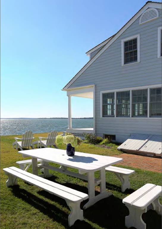 House  Shelter Island