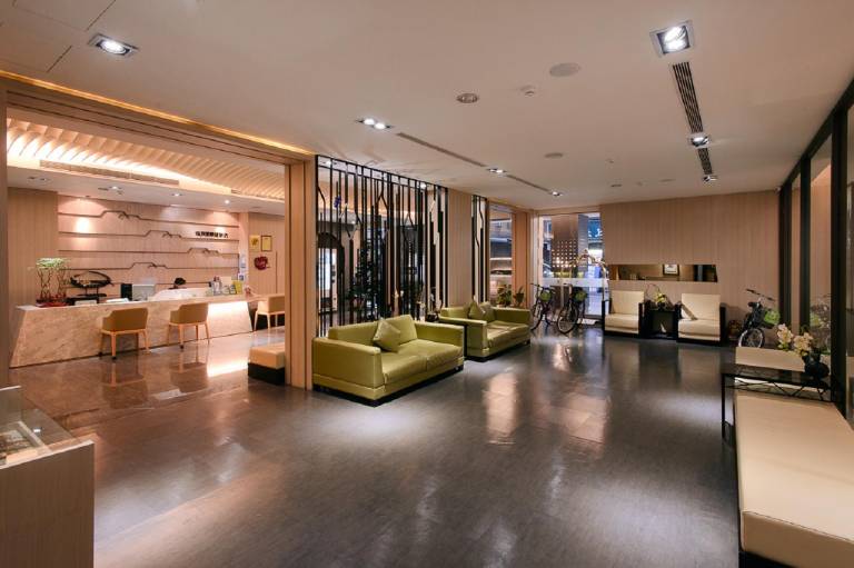 Kiwi Express Hotel-Kaohsiung Station — photo 3