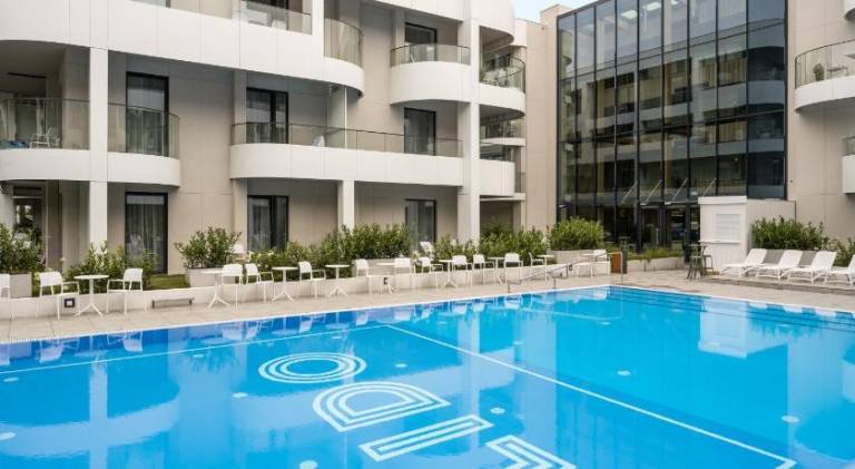 Rental apartment with jacuzzi & pool — photo 4