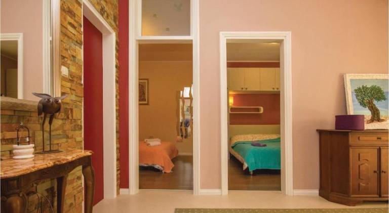 Apartment with 2 rooms for 4 persons — photo 2