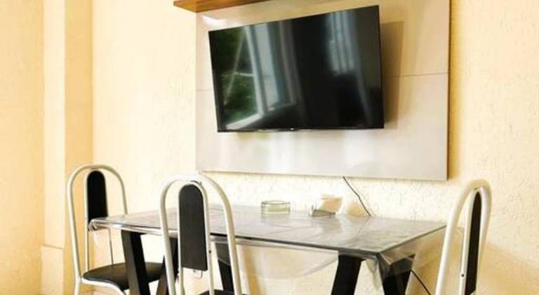 Apartment with 1 room for 4 persons — photo 3