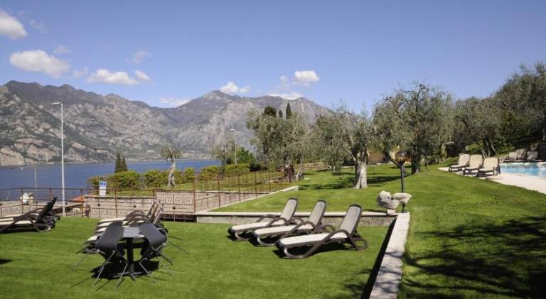 Lovely apartment with pool, terrace & grill | Next to the beach | Ski nearby | Dogs allowed — photo 3
