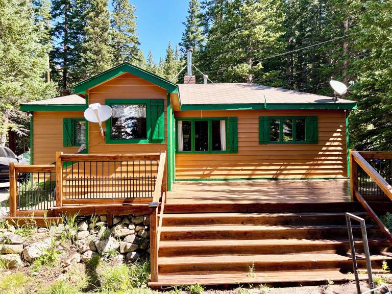 Cabin  Saint Mary's