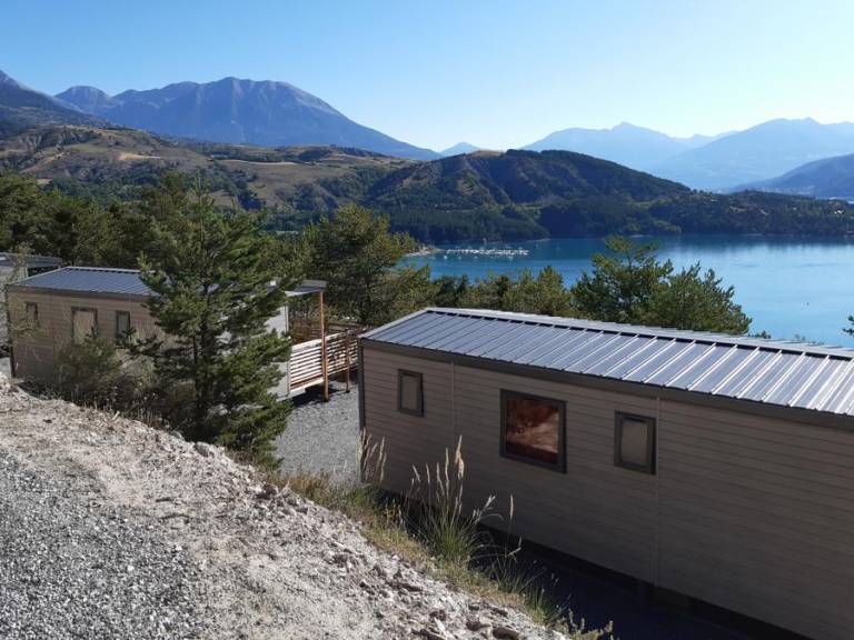 Family-oriented mobile home with terrace & barbecue | Pets allowed — photo 4